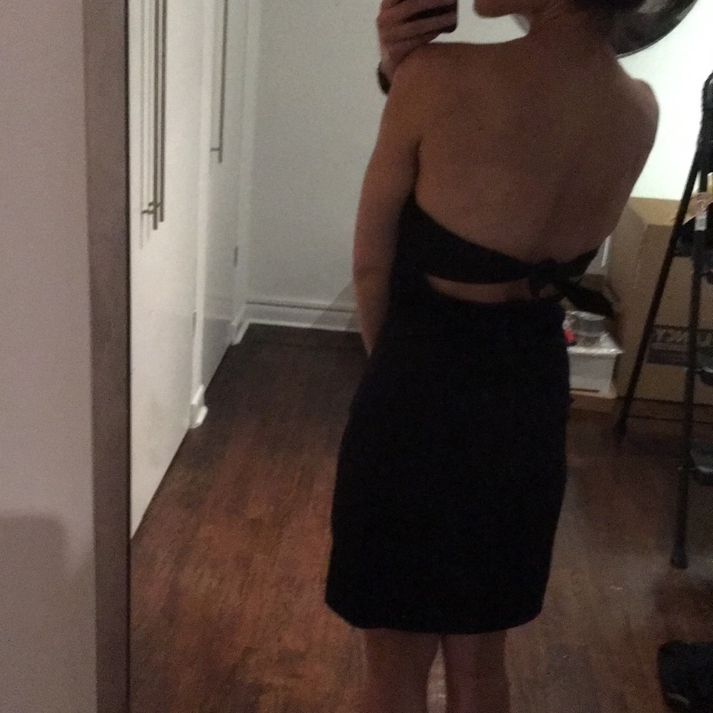 White House black Mkt LBD you’ve been waiting for!